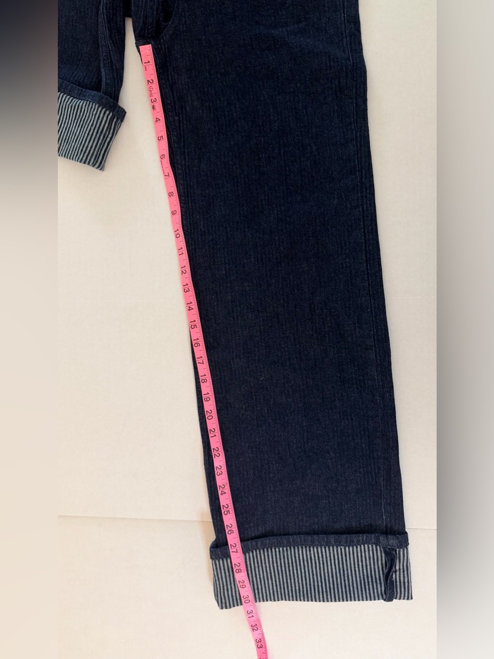 Pilcro Women's Dark Wash Denim High Waisted Wide Leg Cuffed Jeans Size 29p - Picture 7 of 15
